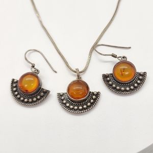 Vintage Boma 925 Sliver Amber Pendant & Earrings